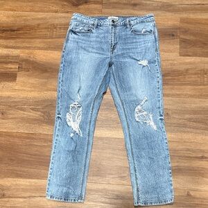 Classic Light Blue Distressed Straight Leg Jeans